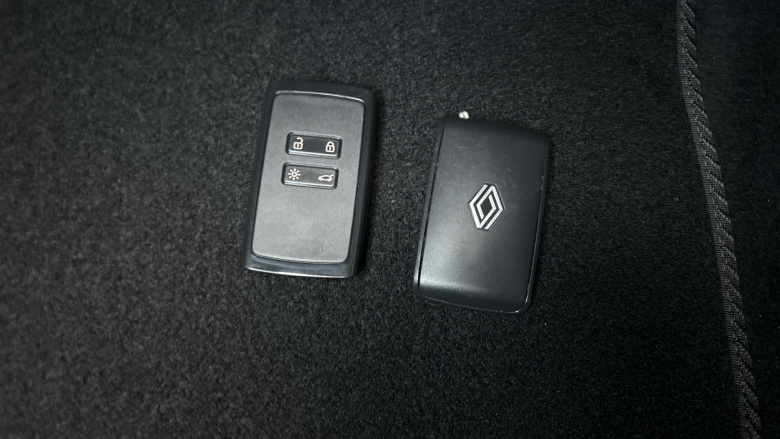 Renault Symbioz 1.6 E-Tech FHEV 145 Iconic Esprit Alpine 5dr Auto Hybrid Estate